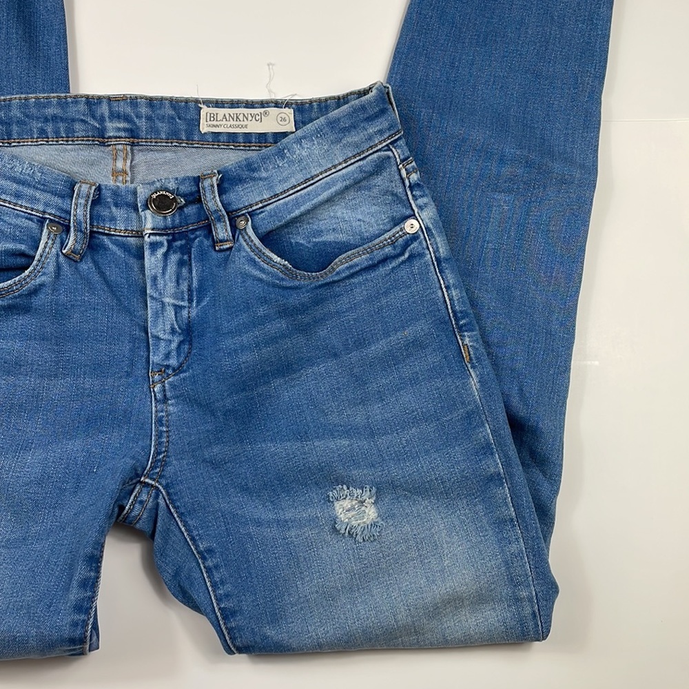 Blank NYC > Skinny Classique Jean 26 - Picture 4 of 9